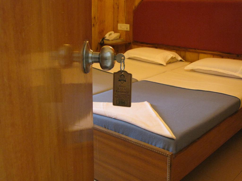 Hotel O Shree Amm Residency Bangalore Rom bilde